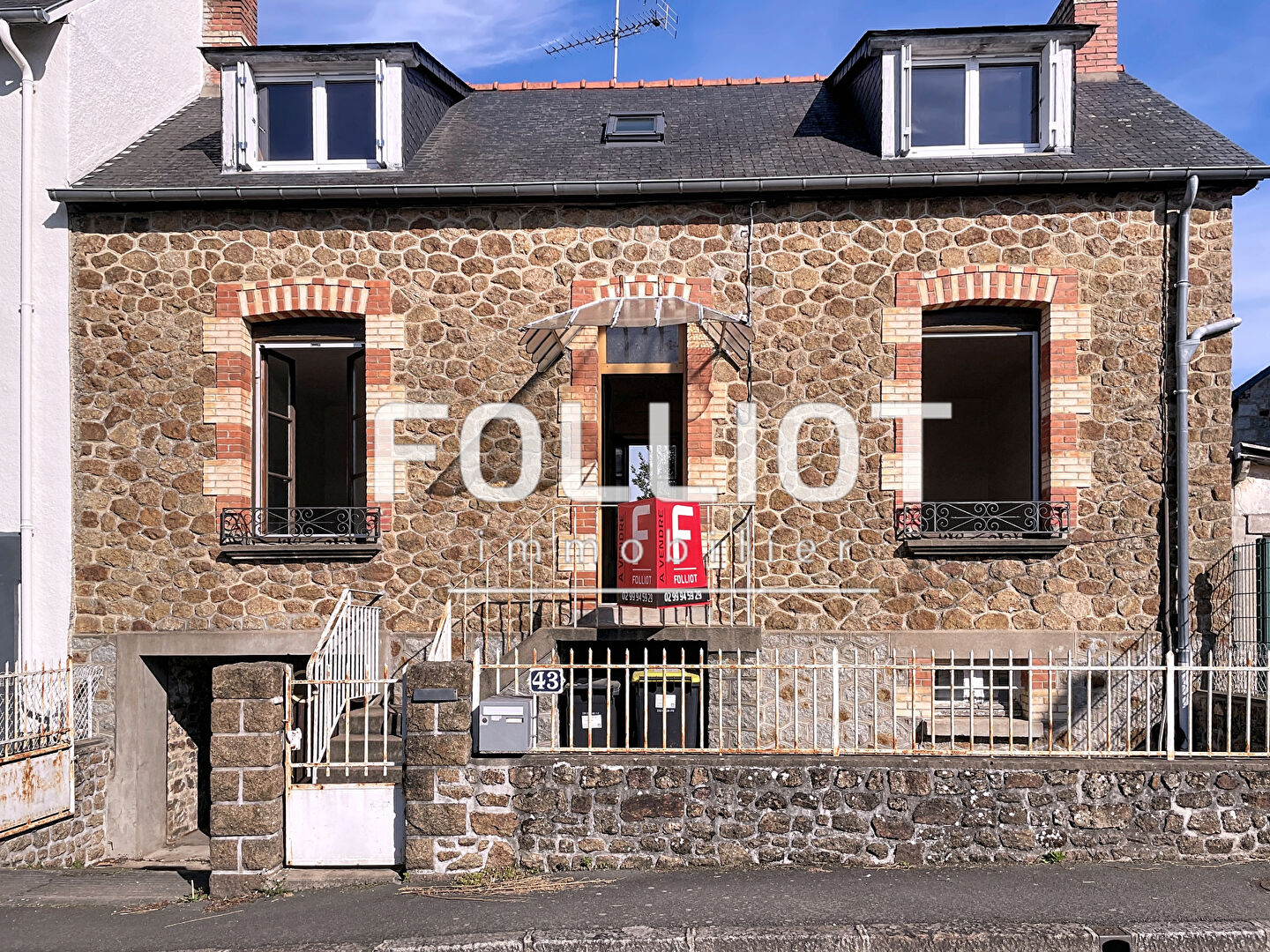 VENTE MAISON FOUGERES T3 avec jardin