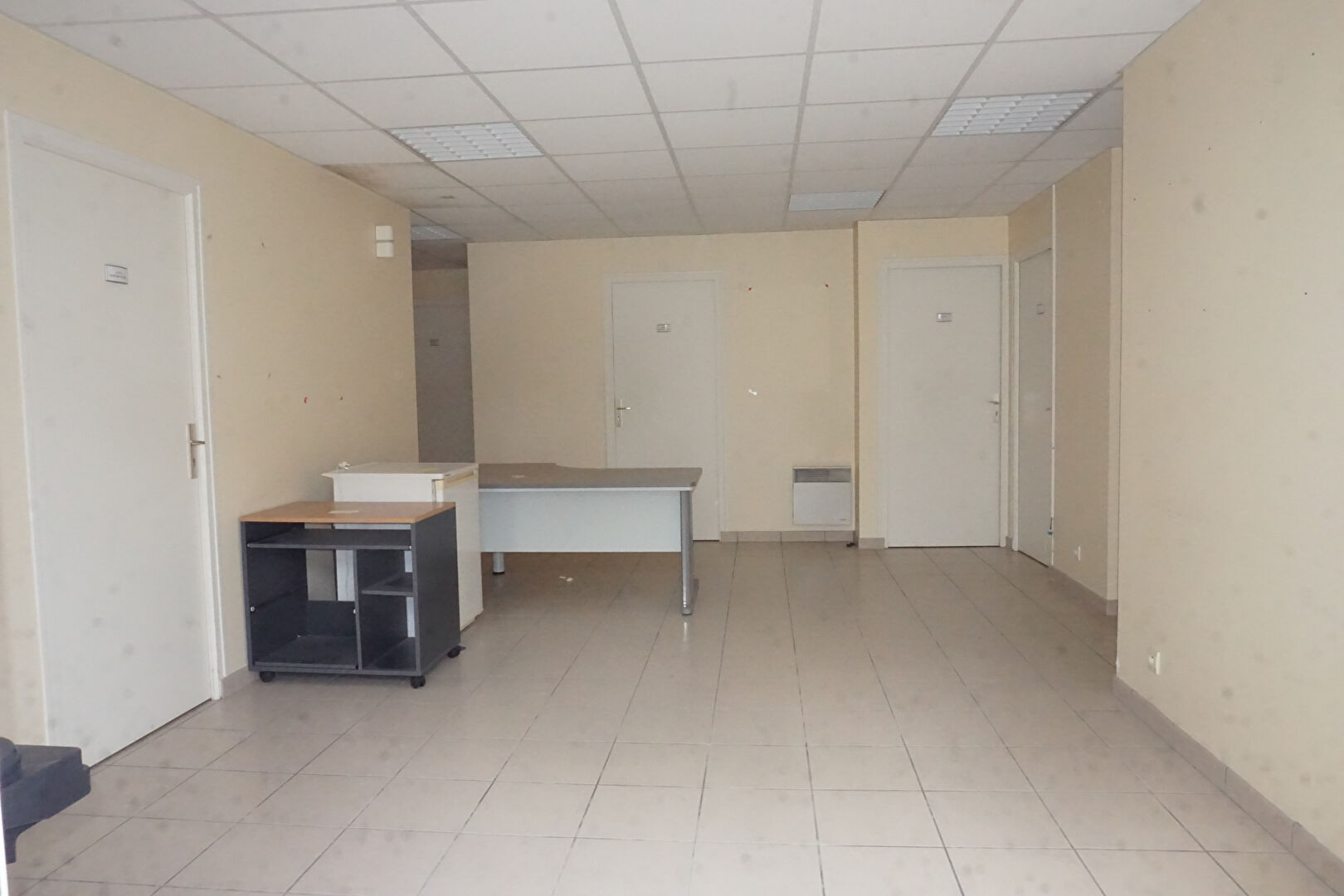 Photo Local d'activité Maen Roch 7 pièces 156 m² image 2/6