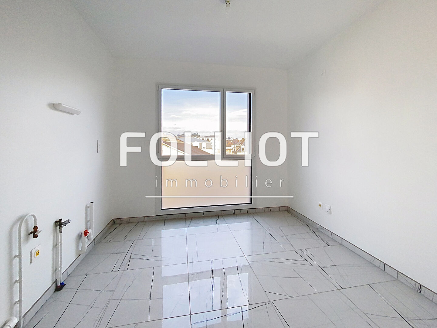 Photo FOUGERES CENTRE, PROGRAMME NEUF: Appt T5 Duplex 144.40 m² image 5/6