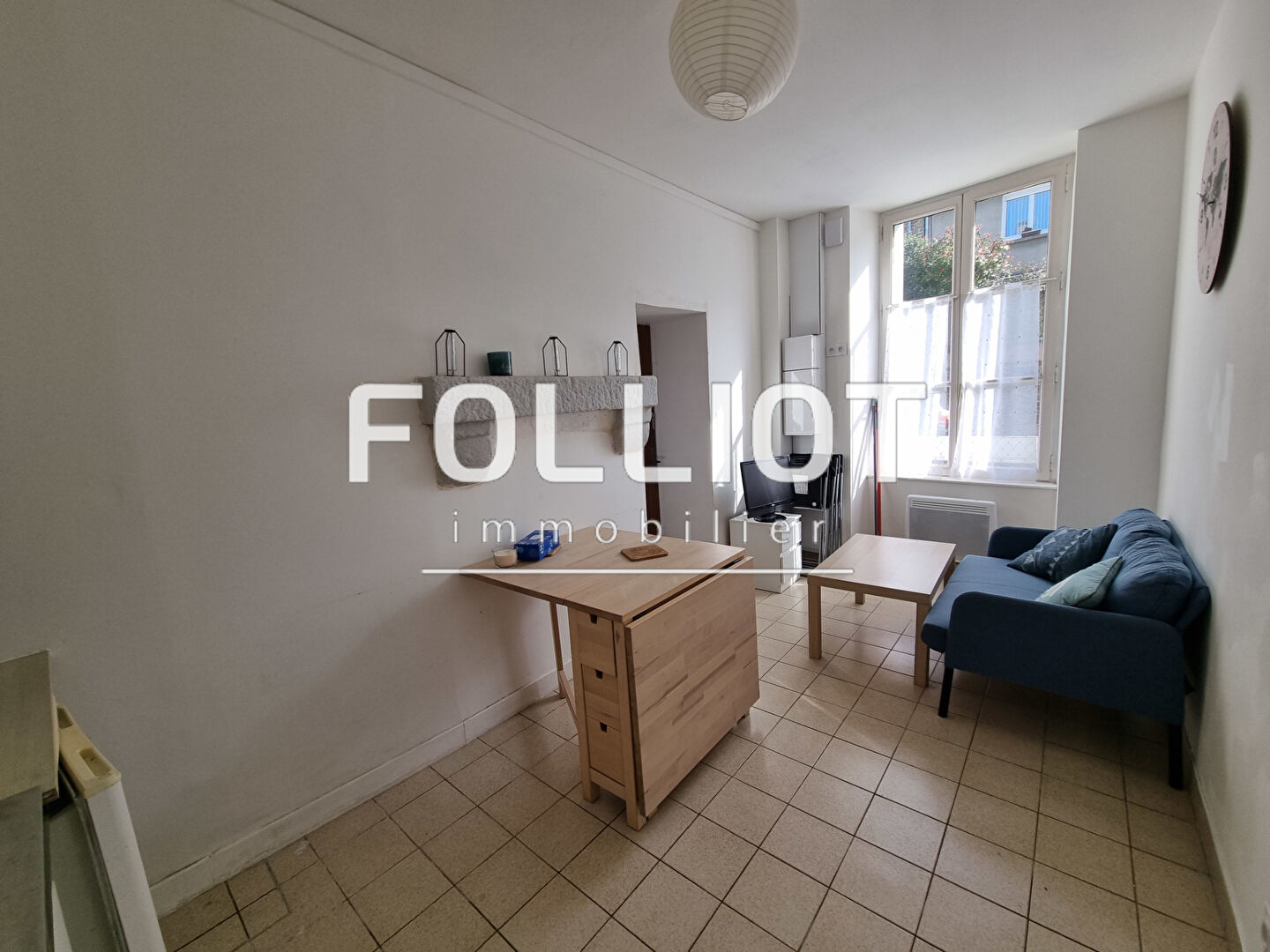 Photo Appt Fougères 2 pièces meublé 24.50 m² image 3/6