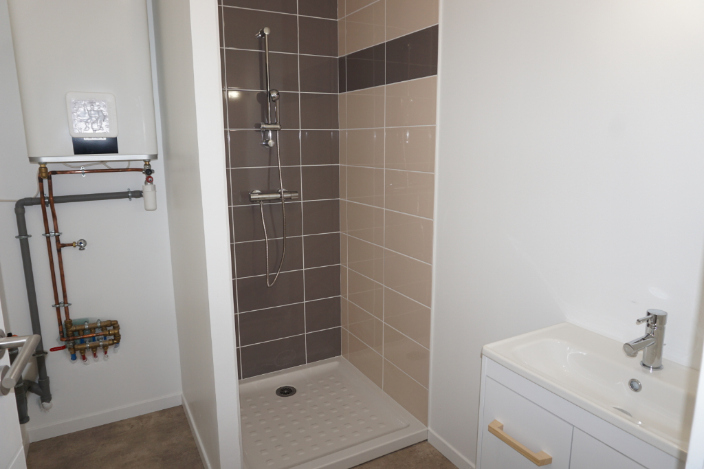 Photo Appartement T3 DUPLEX Fougères 44 m² image 5/6