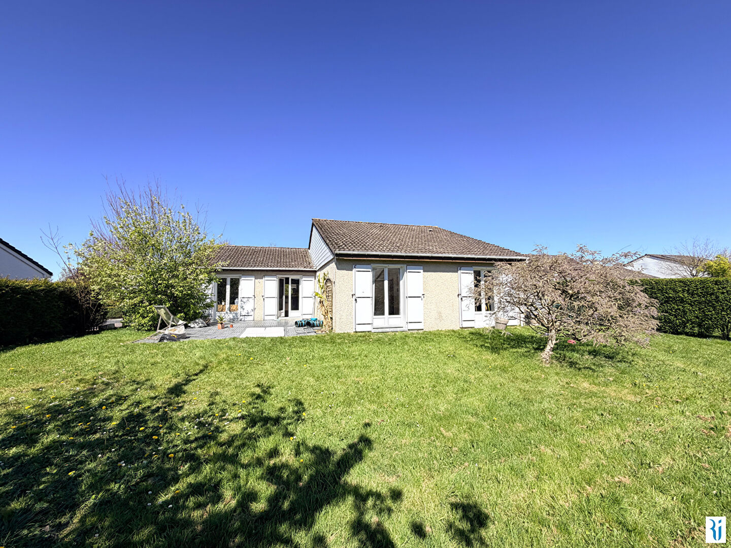 Agence immobilière de 
 LEGAY SAUVAGE - LEGAY SAUVAGE - Bonsecours 
