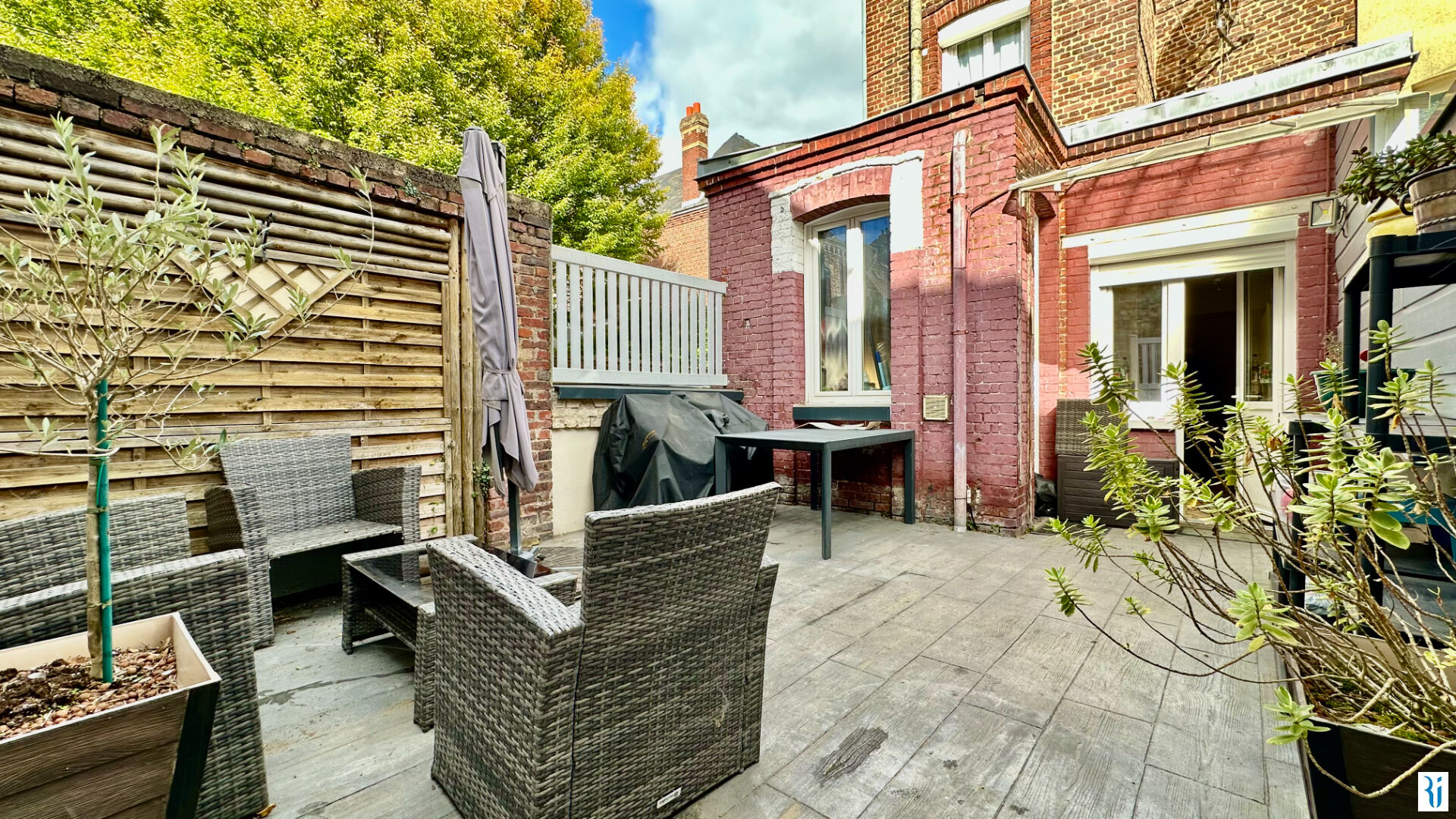 Photo Maison 6 pièces - SOTTEVILLE-LÈS-ROUEN image 1/6