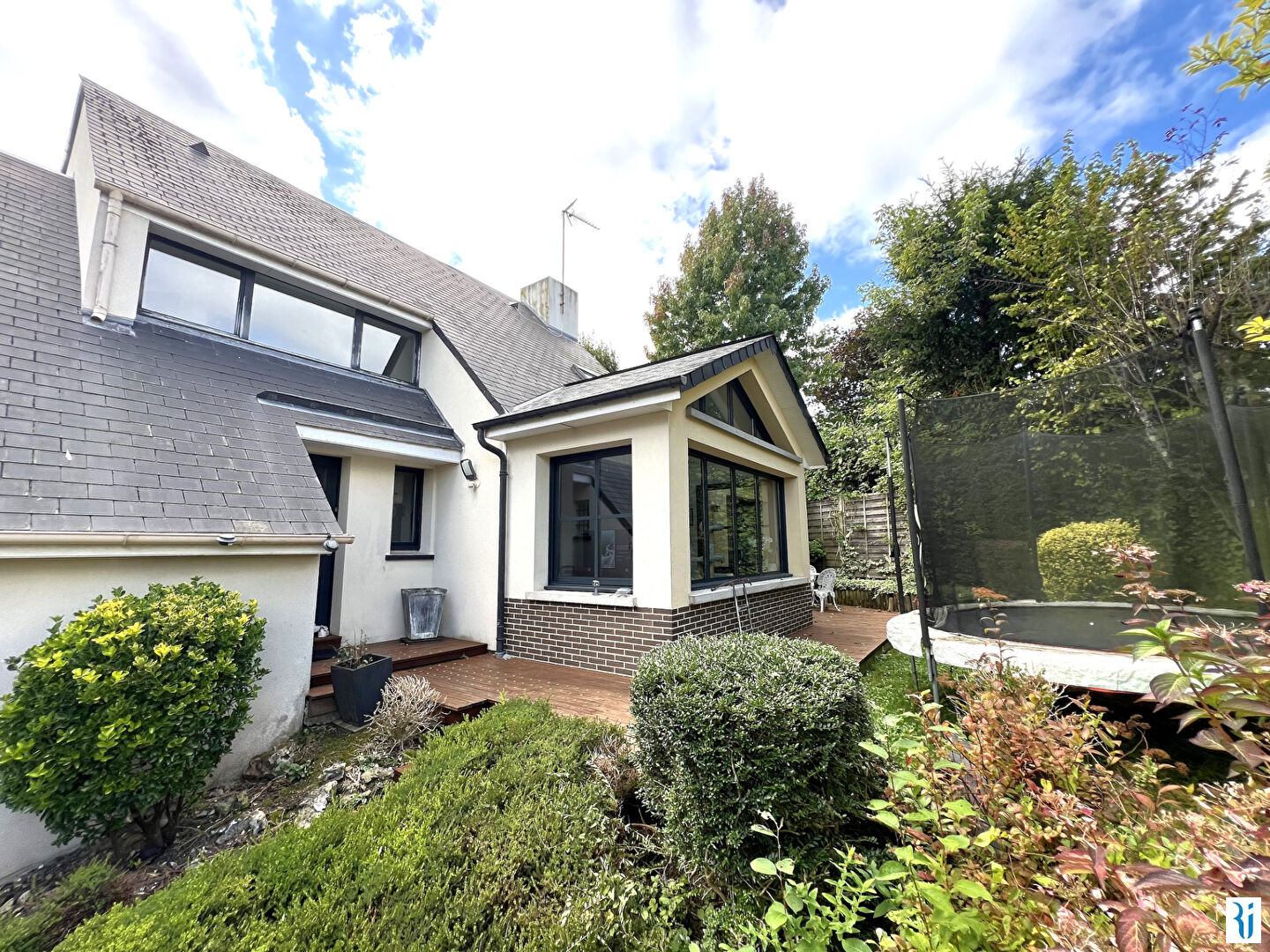 Agence immobilière de 
 LEGAY SAUVAGE - LEGAY SAUVAGE - Bonsecours 
