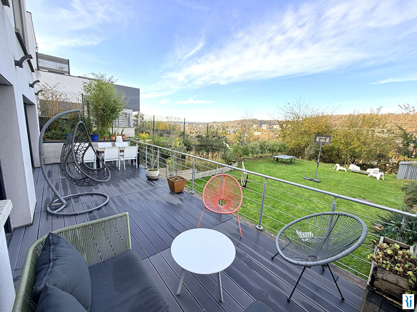 Photo SAINT LEGER DU BOURG DENIS image 2/6