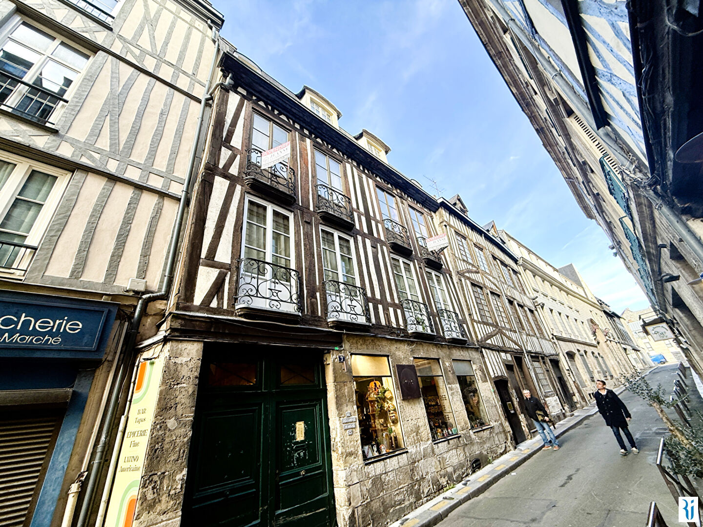 Photo ROUEN DROITE image 1/6