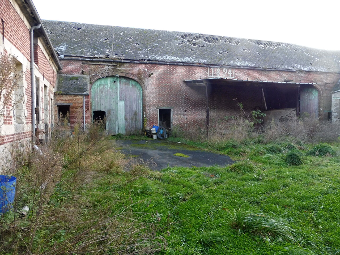 Photo Maison Querenaing 9 pièce(s) 200 m2 image 2/6