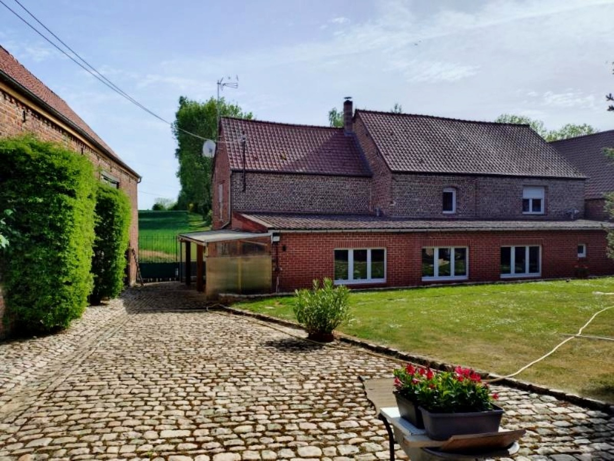 Agence immobilière de LEMAIRE IMMOBILIER Escarmain