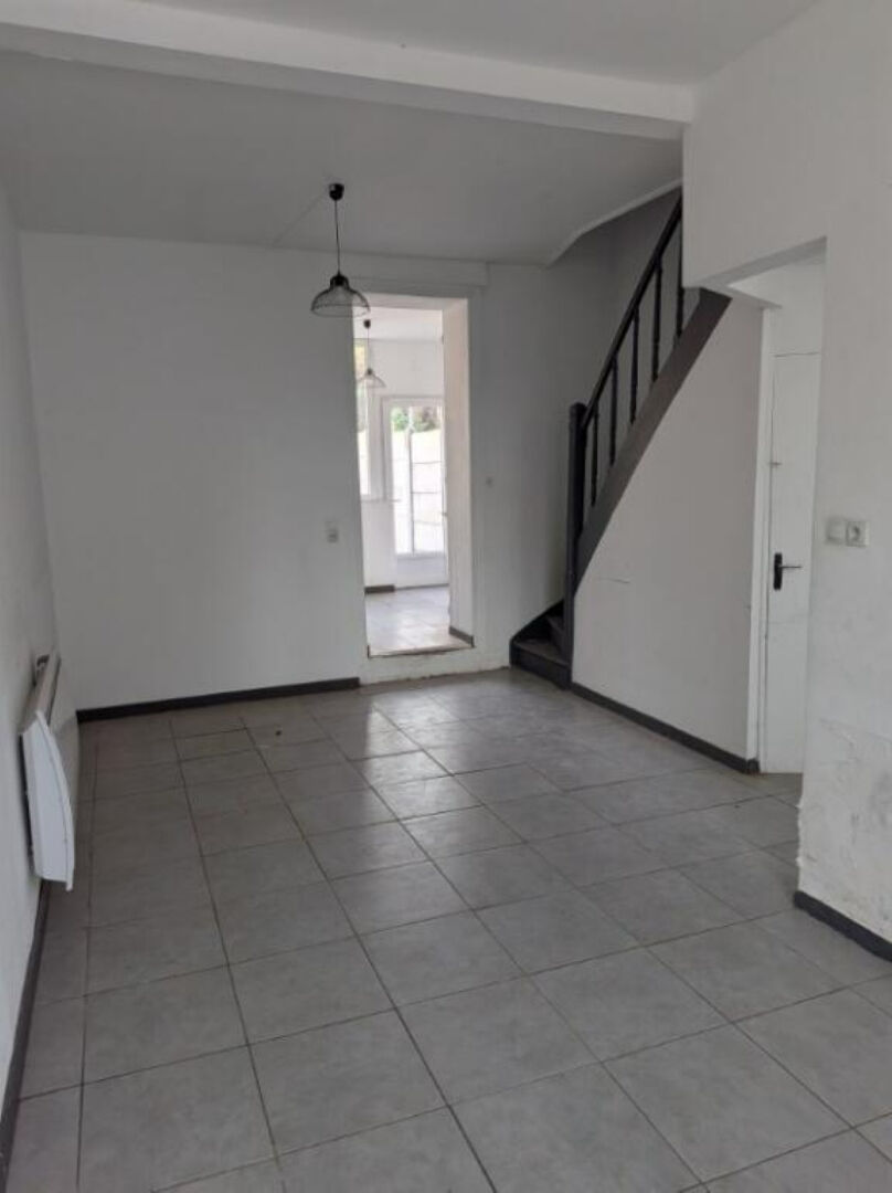 Photo Maison Vendegies Sur Ecaillon 56 m2 image 1/6