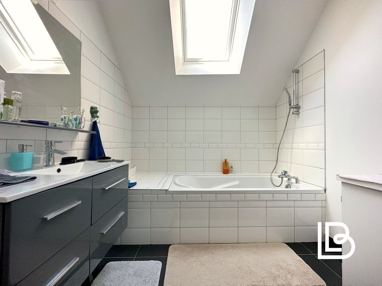 Photo GUIPRY-MESSAC - Maison centre-ville - T5 124m2 image 5/6