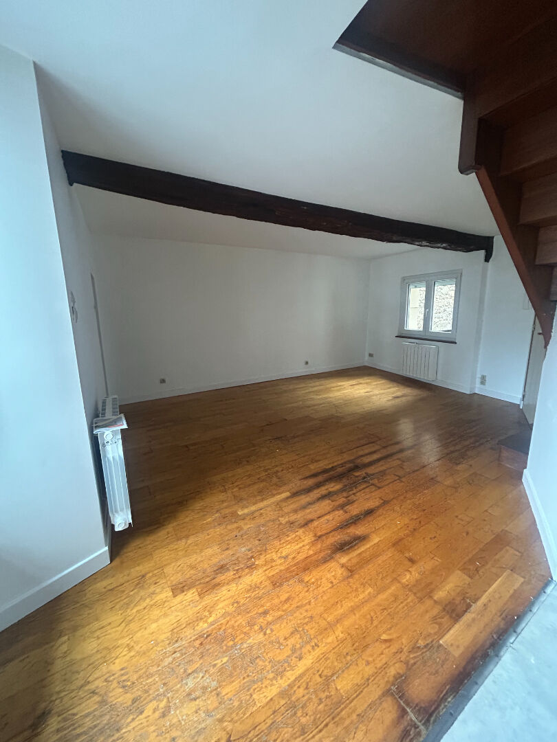 A LOUER ! ST BRIEUC CENTRE-VILLE - T3 duplex