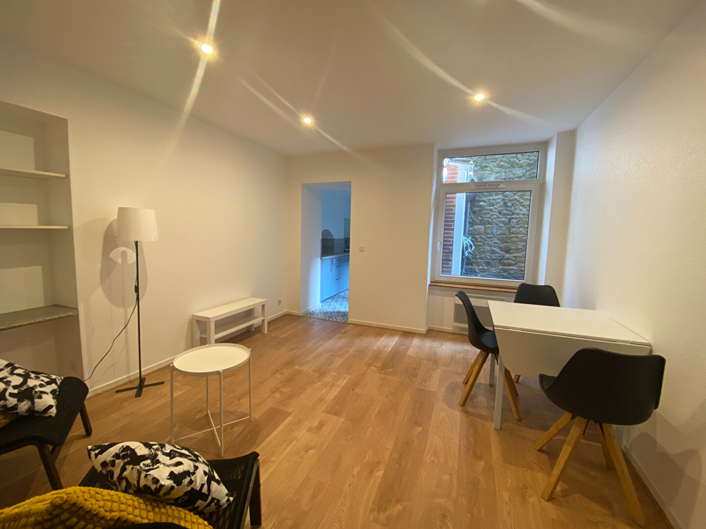 A LOUER SAINT BRIEUC PROCHE GARE Appartement T2 meublé