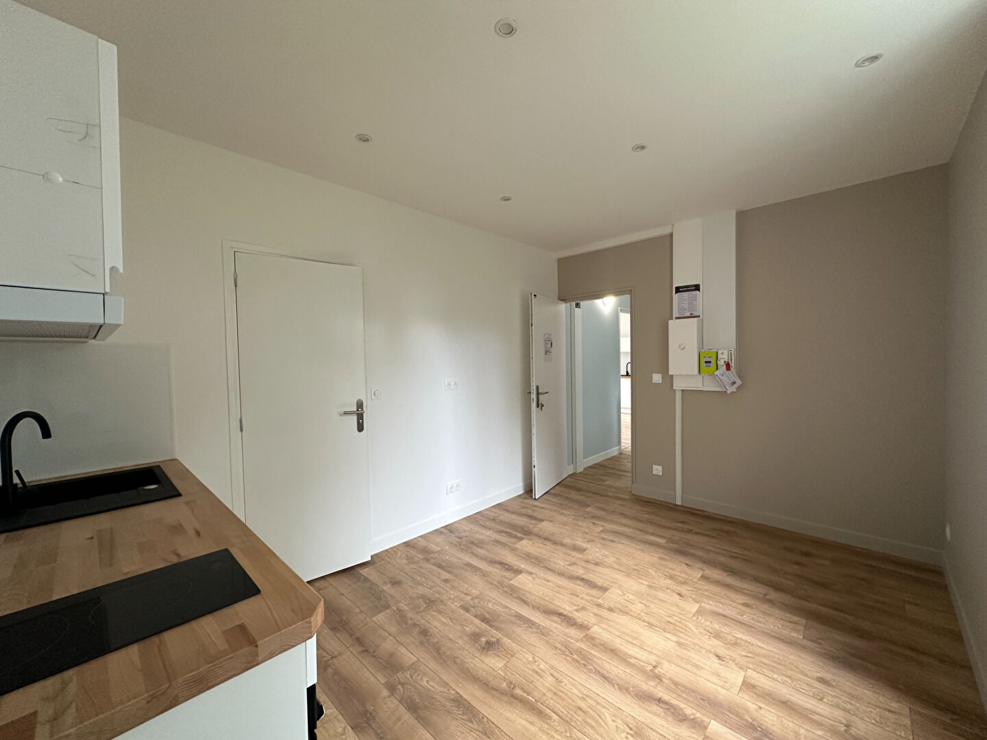 A LOUER SAINT BRIEUC  proche centre - Studio