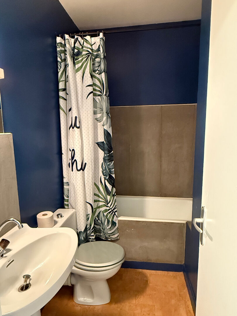 Photo A LOUER ! SAINT-BRIEUC - CENTRE  VILLE - T1bis image 5/5