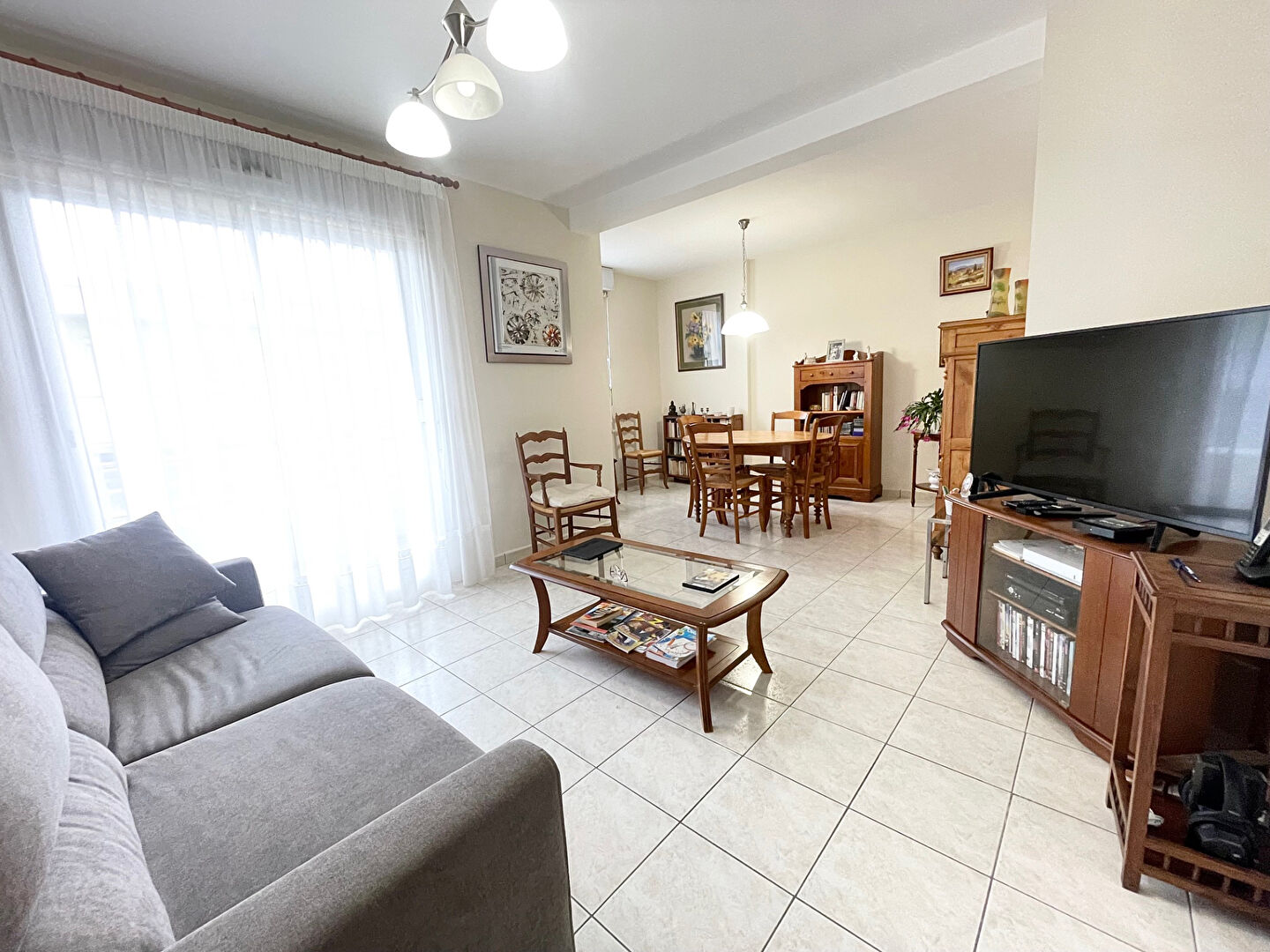 SAINT BRIEUC CENTRE PROXI ST MICHEL, très beau T5 avec balcon, garage et cave !