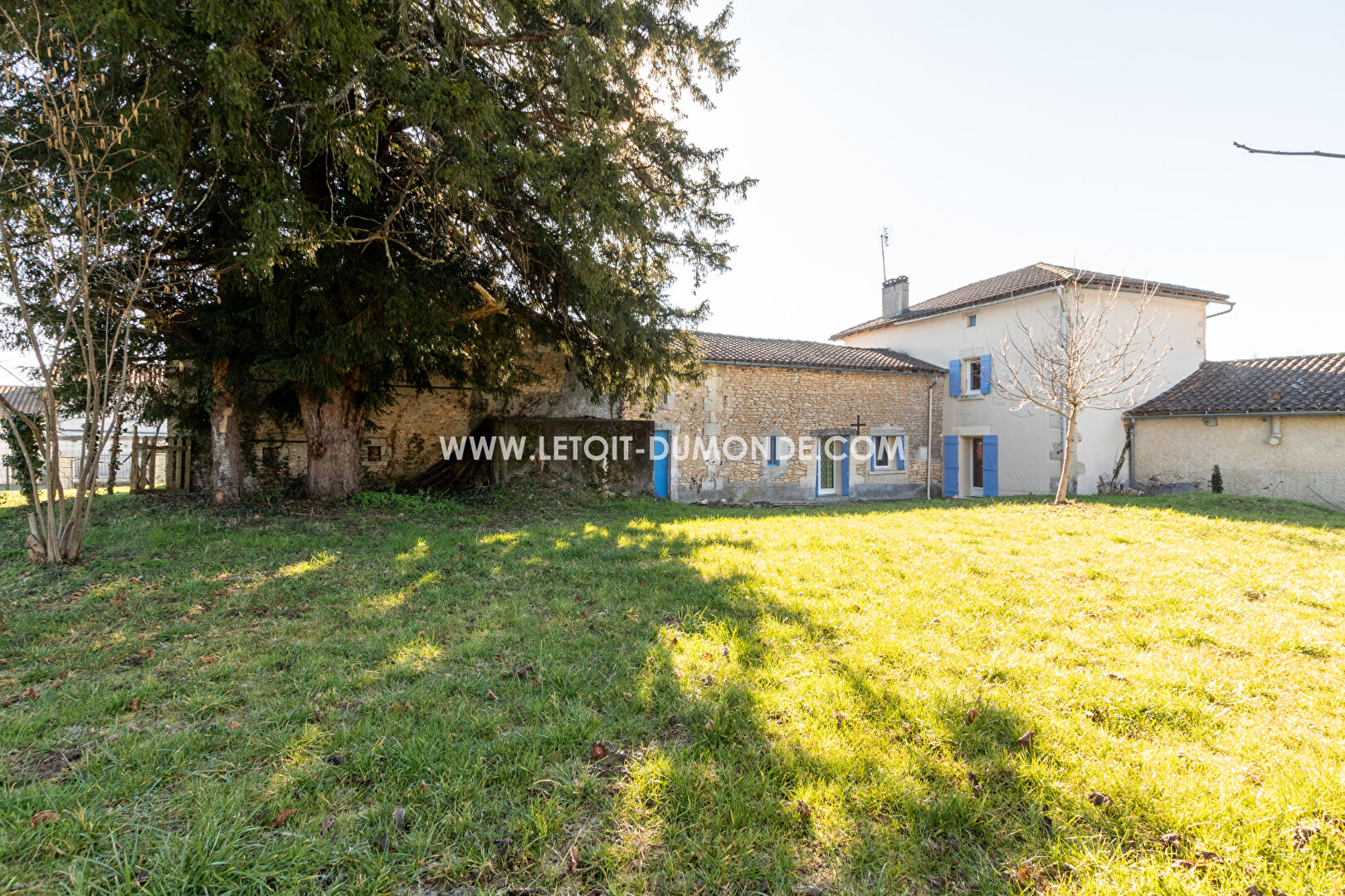 Jolie maison en pierre proche périgueux