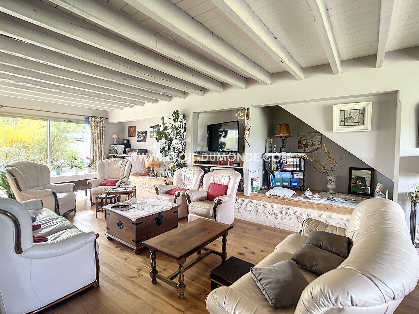 Photo Jolie maison en pierre avec terrain image 4/6