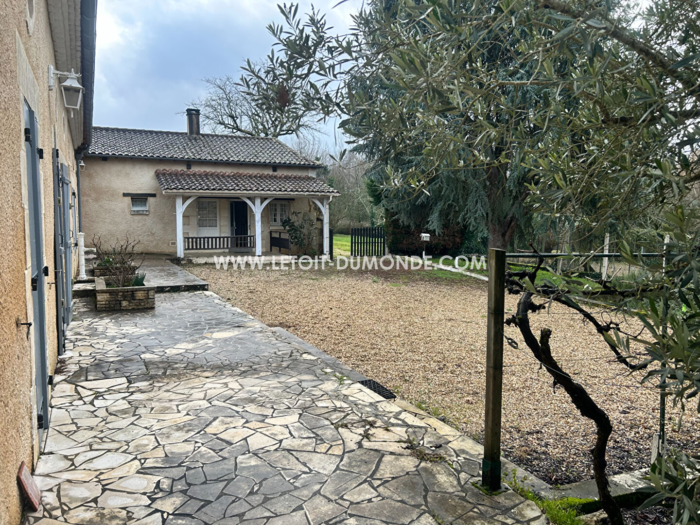 Agence immobilière de LE TOIT DU MONDE