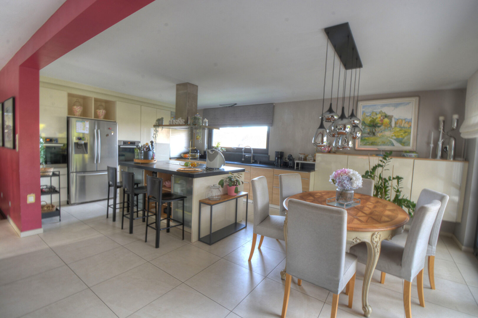 Photo Propriété contemporaine d'env 200 m² sur près de 7 ares image 4/6