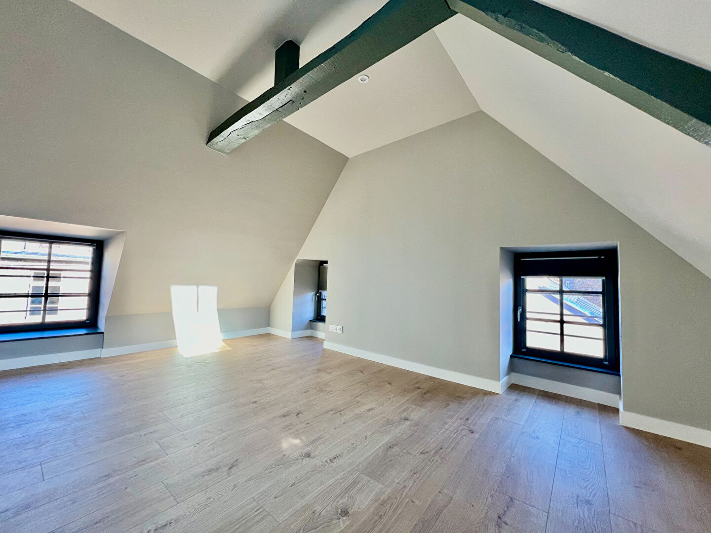 Photo Centre T2 Duplex 47m² image 2/6