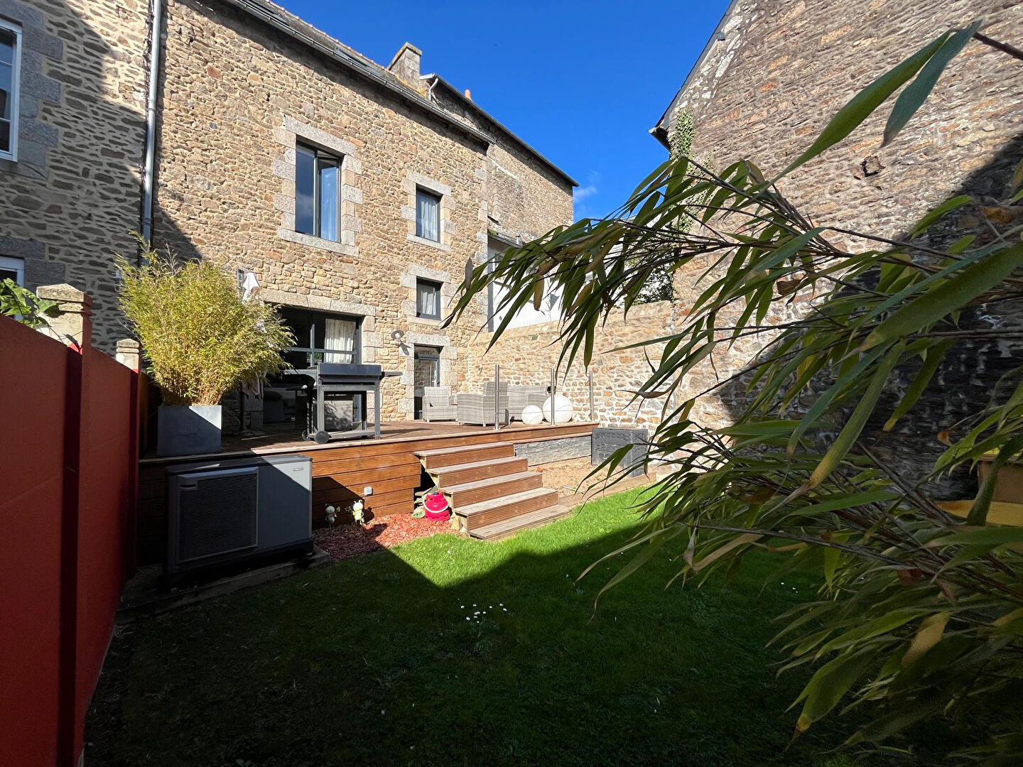 Maison Quintin 6 pièce(s) 132 m2