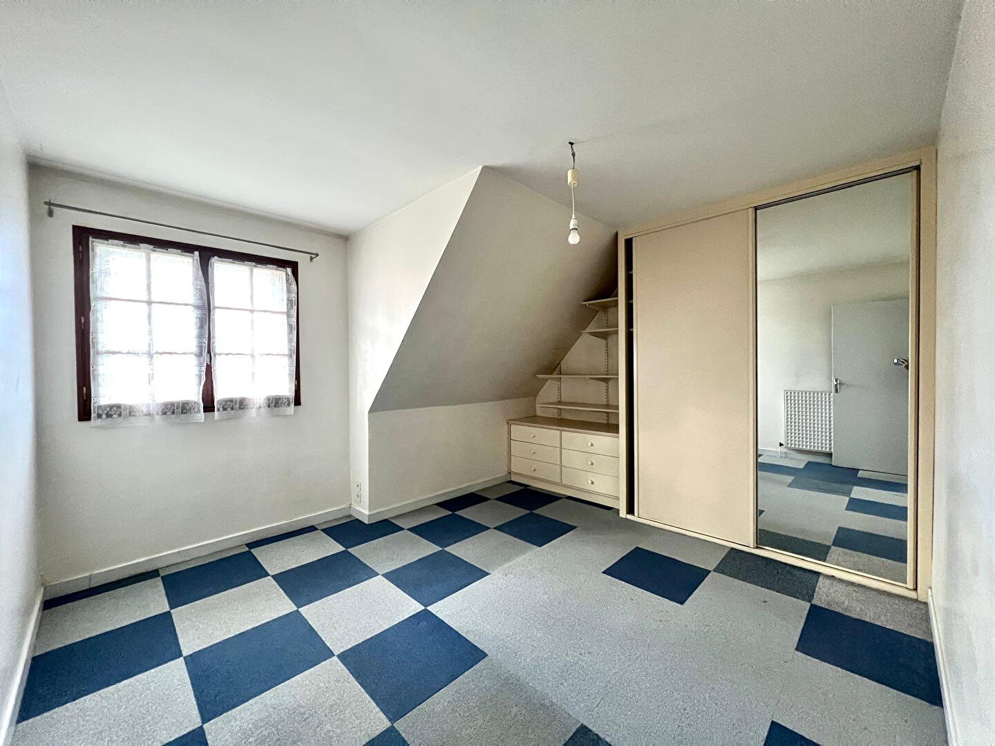 Photo Maison familiale de 92 m² à Trégueux - calme et luminosité au coeur de la ville image 6/6