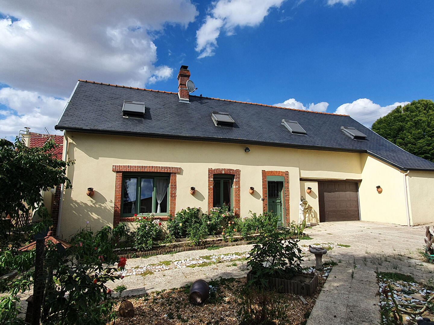 Agence immobilière de L'IMMOBILIERE DE LA GARE Maintenon - L'IMMOBILIERE DE LA GARE