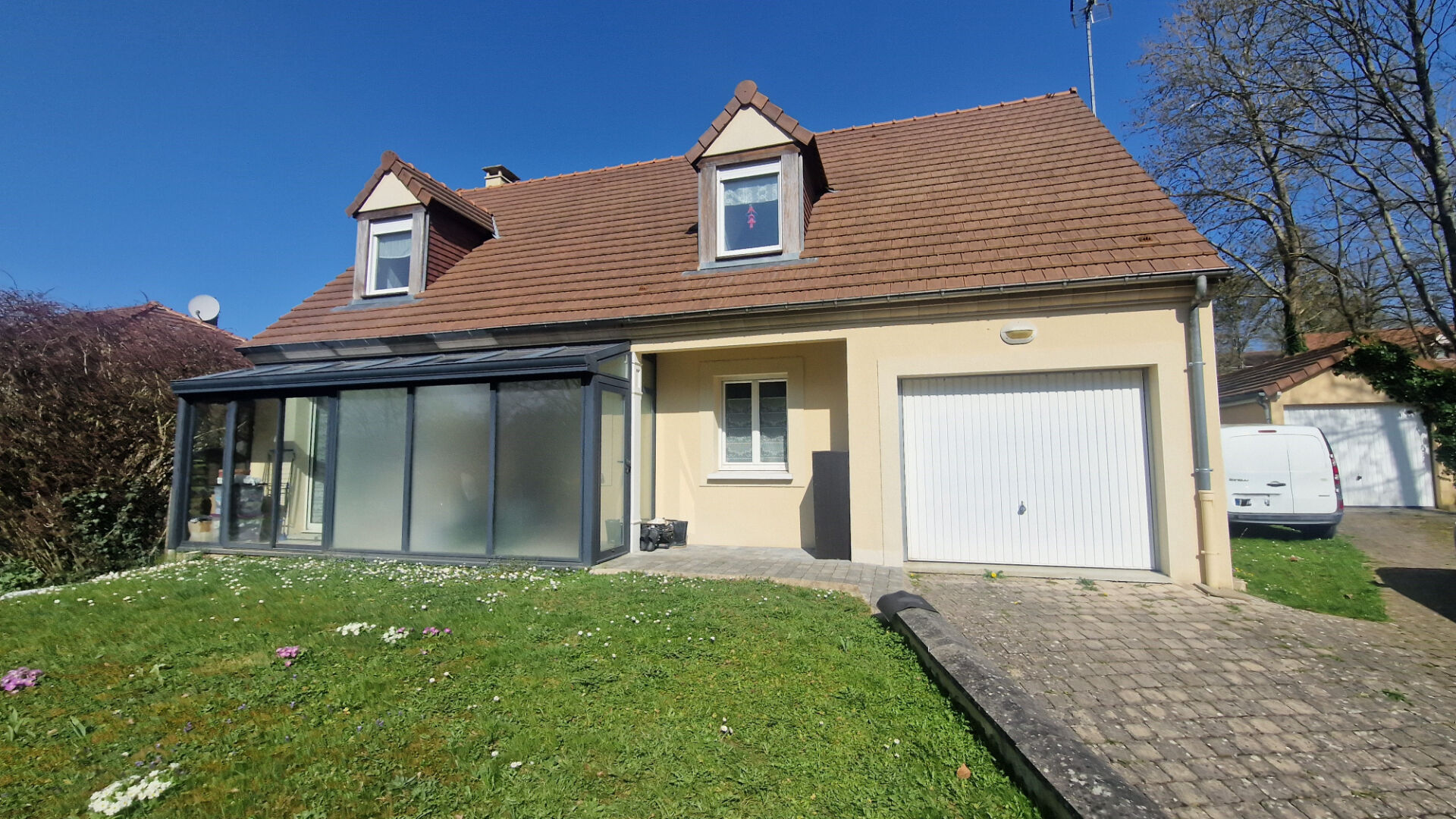 Agence immobilière de L'IMMOBILIERE DE LA GARE Maintenon - L'IMMOBILIERE DE LA GARE