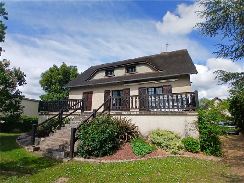 MAISON 170 M²  sortie NOGENT LE ROI