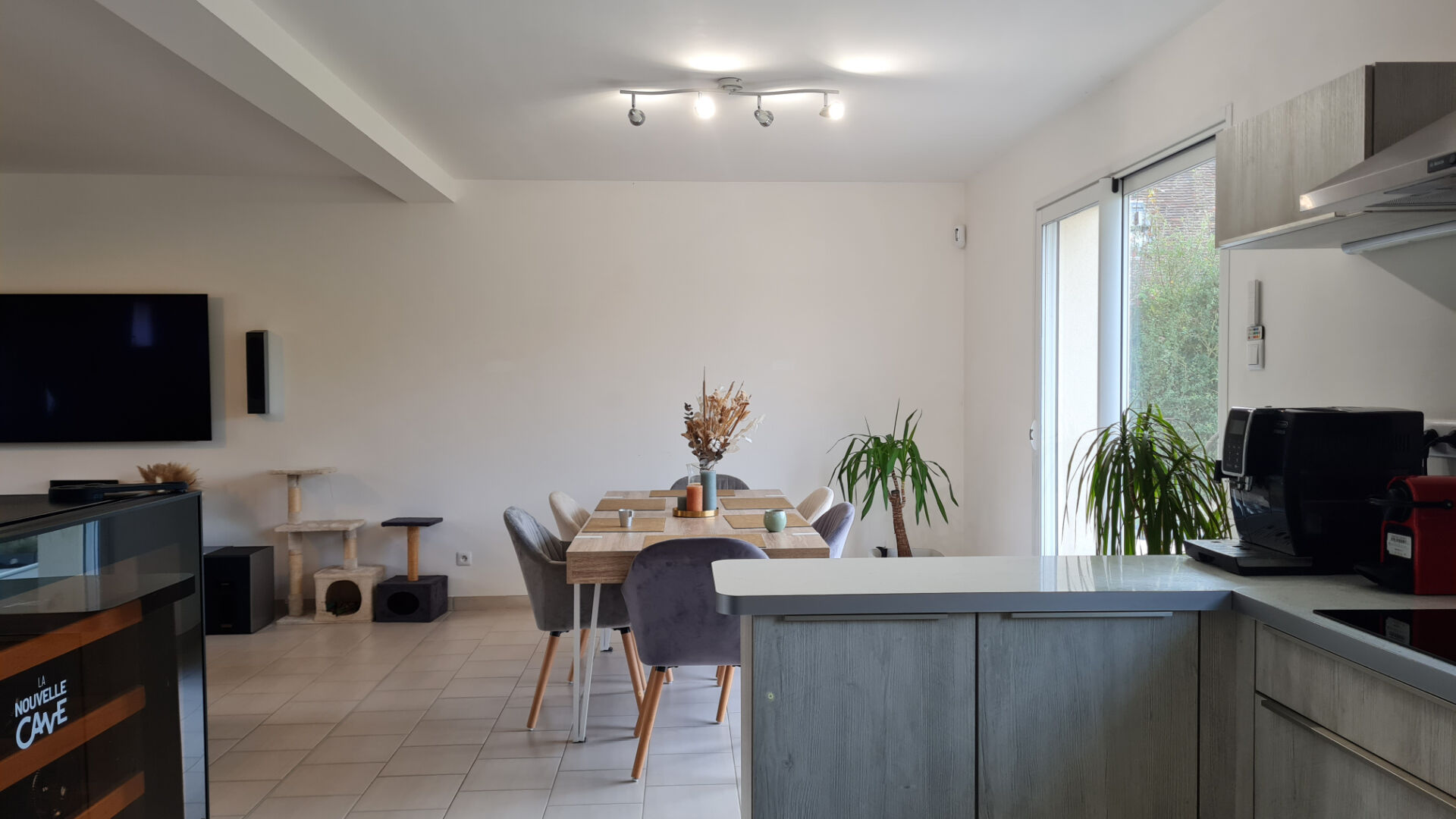 Photo Proche NOGENT LE ROI image 5/6