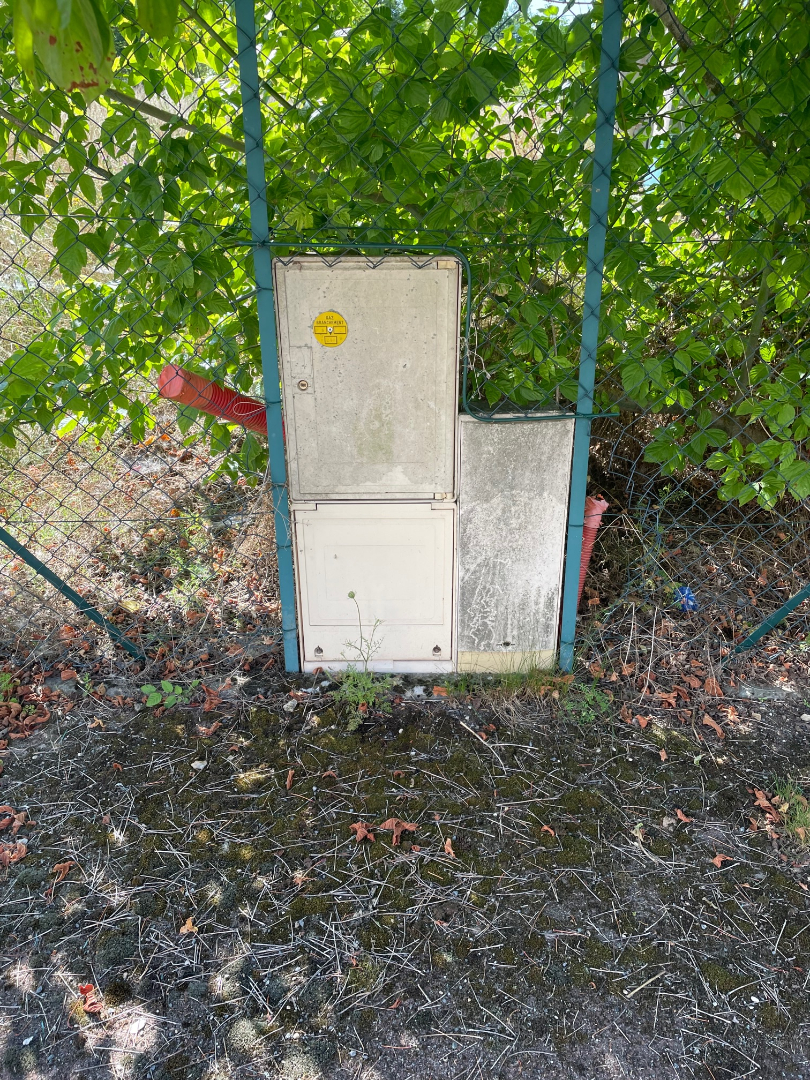 Photo EPERNON 10 MINUTES - Terrain constructible 700 m² image 3/4