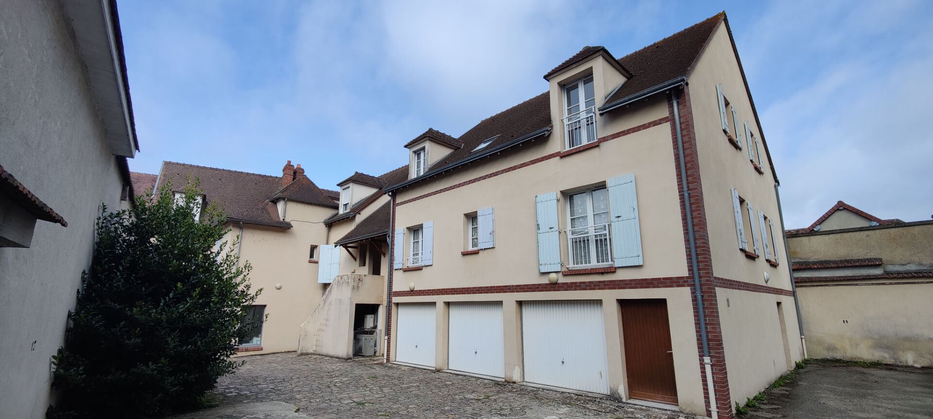 Agence immobilière de L'IMMOBILIERE DE MAINTENON - L'IMMOBILIERE DE MAINTENON