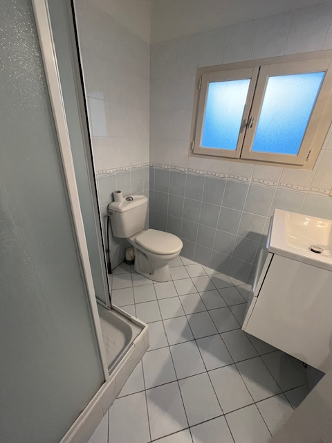 Photo Immeuble Nogent Le Roi Centre image 4/6