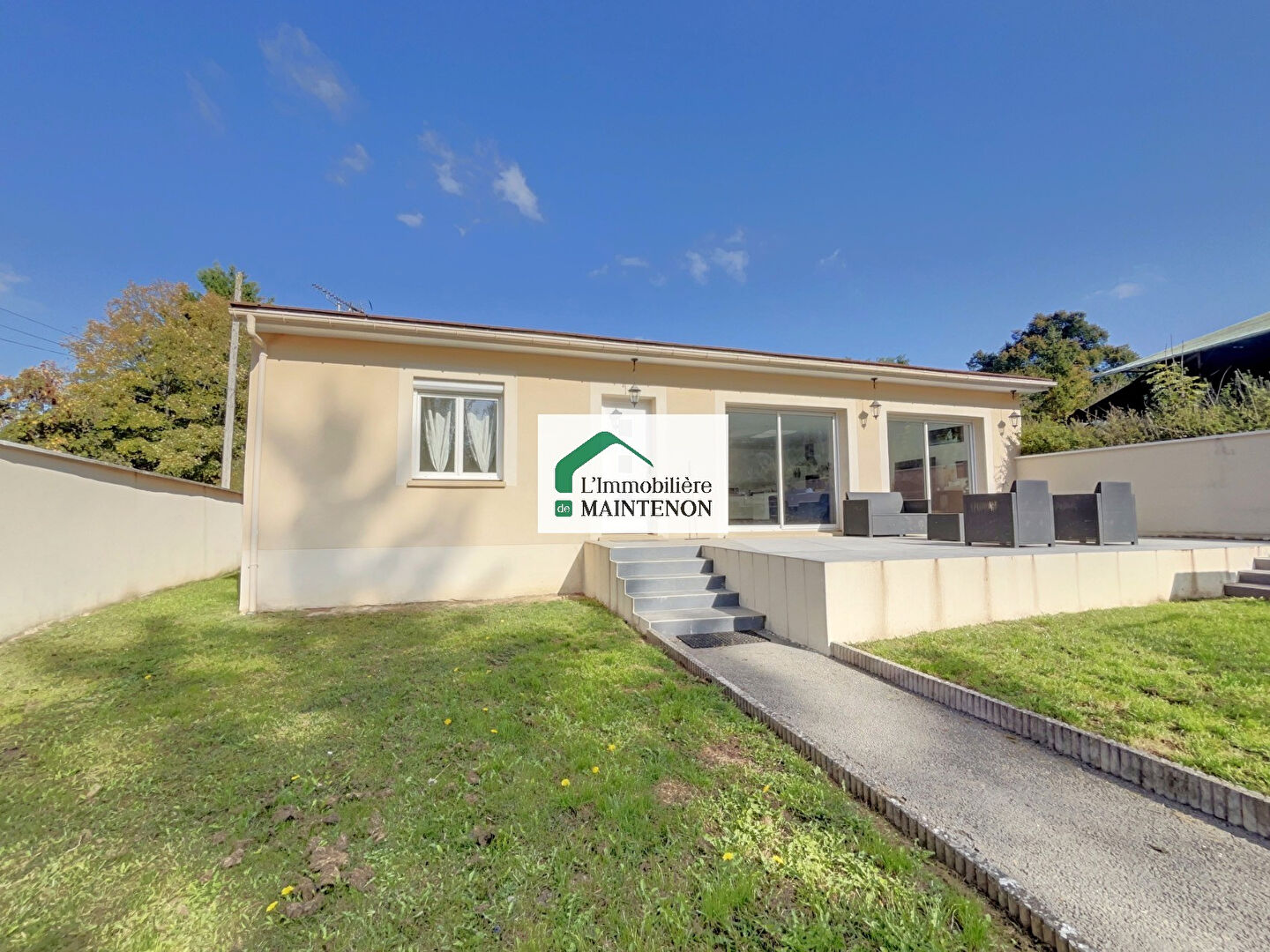 Photo Maison 5 pièces 3 chambres image 1/6