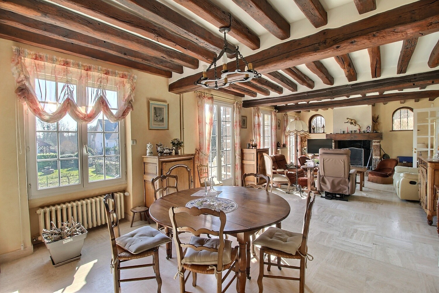 Photo Maison de caractère - NOGENT LE ROI image 3/6