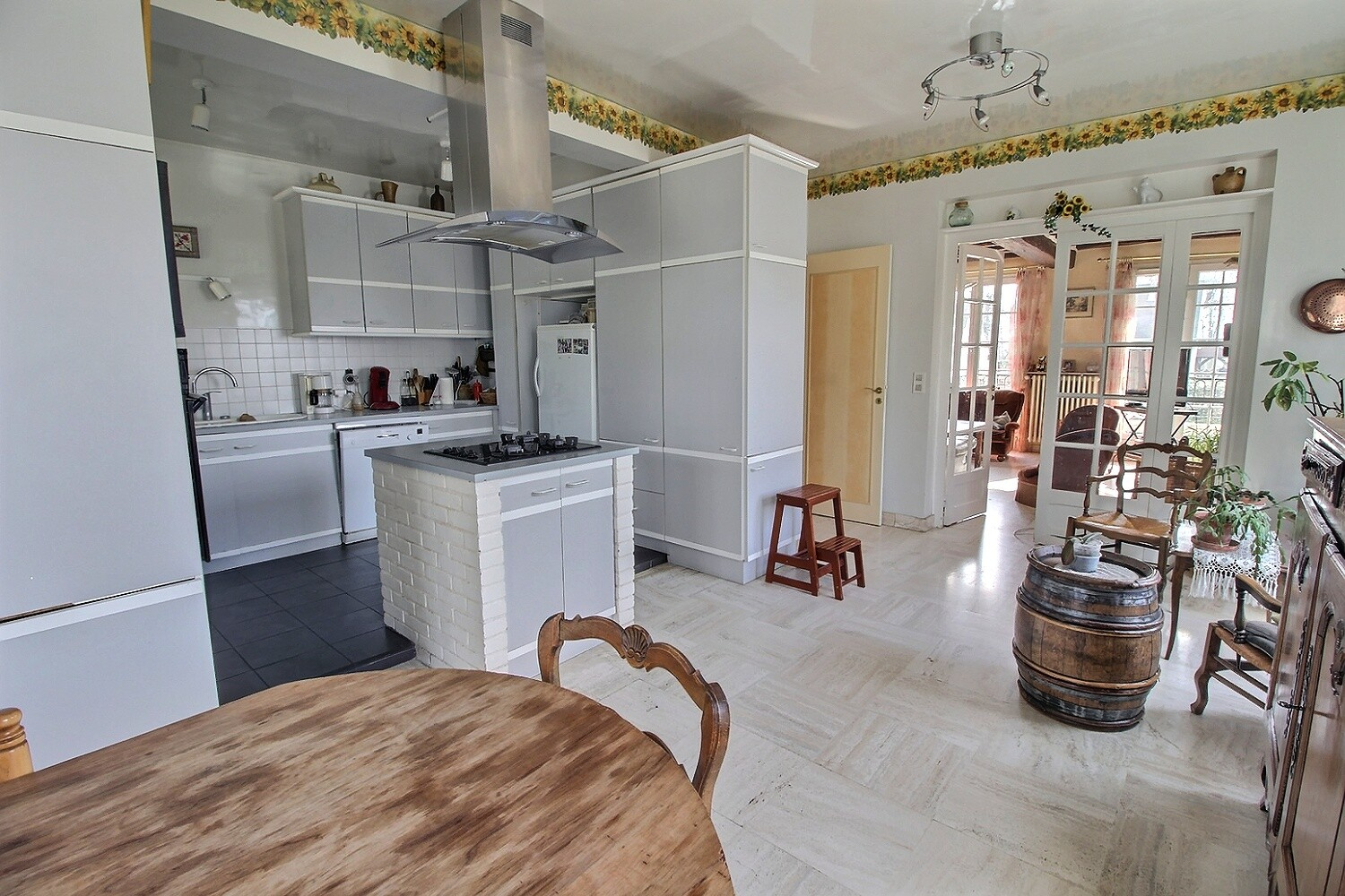 Photo Maison de caractère - NOGENT LE ROI image 5/6