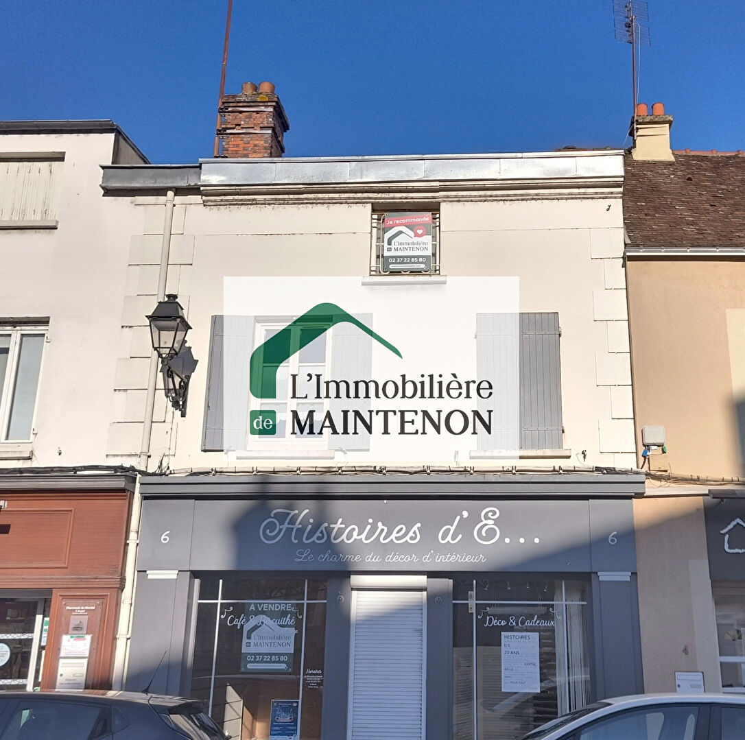 IMMEUBLE  CENTRE MAINTENON