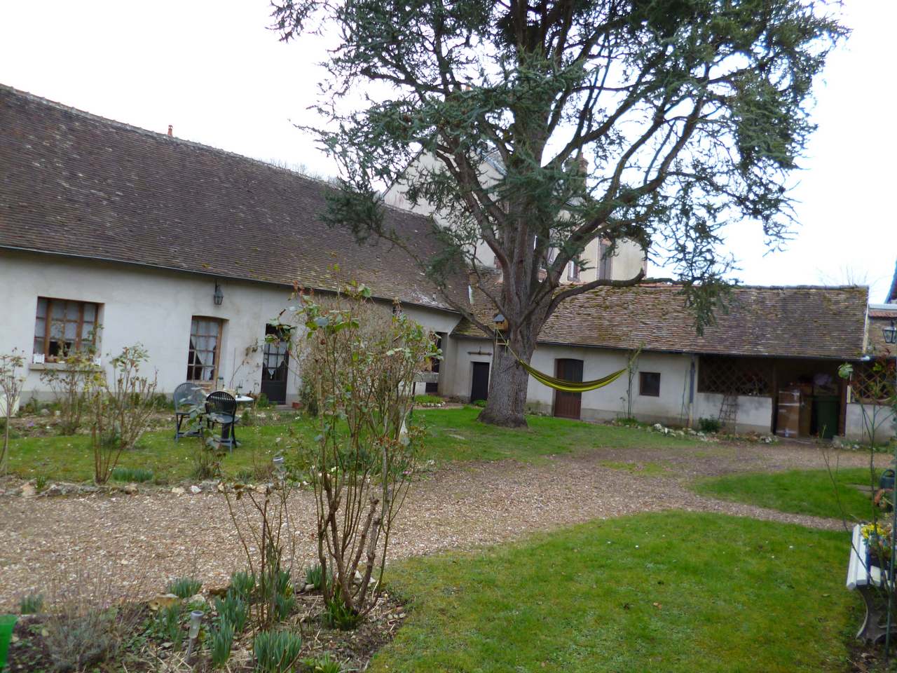 Photo MAISON ANCIENNE A RENOVER  - NOGENT LE ROI  PROCHE image 5/6