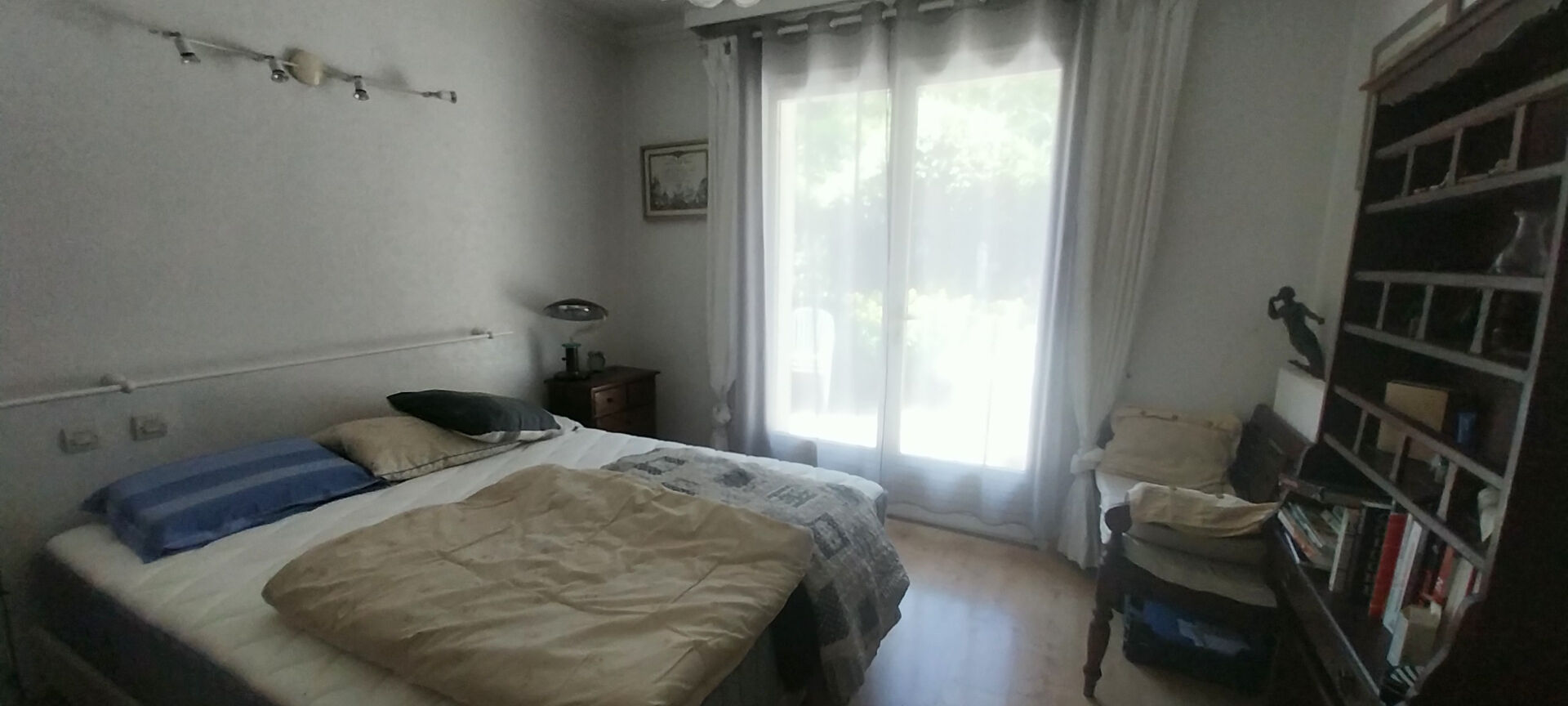 Photo EPERNON PROCHE MAISON image 5/6