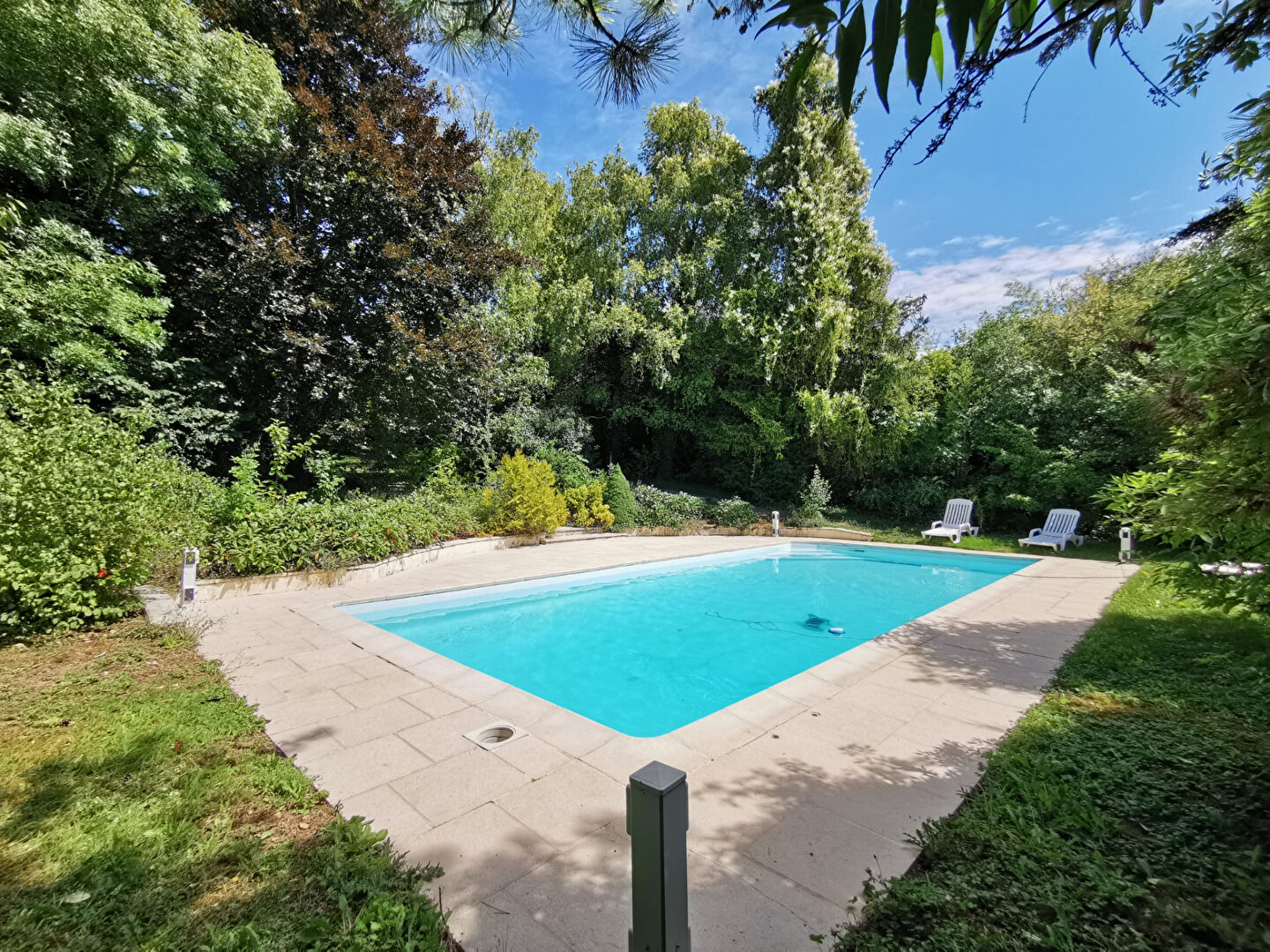 Photo Maison 9 pièces 157m² image 2/6