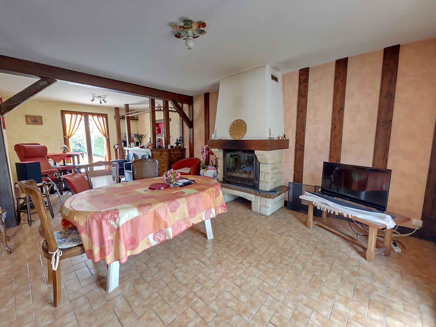 Photo MAISON sur sous sol 10 MN NOGENT LE ROI , DPE D ,4 chambres image 5/6