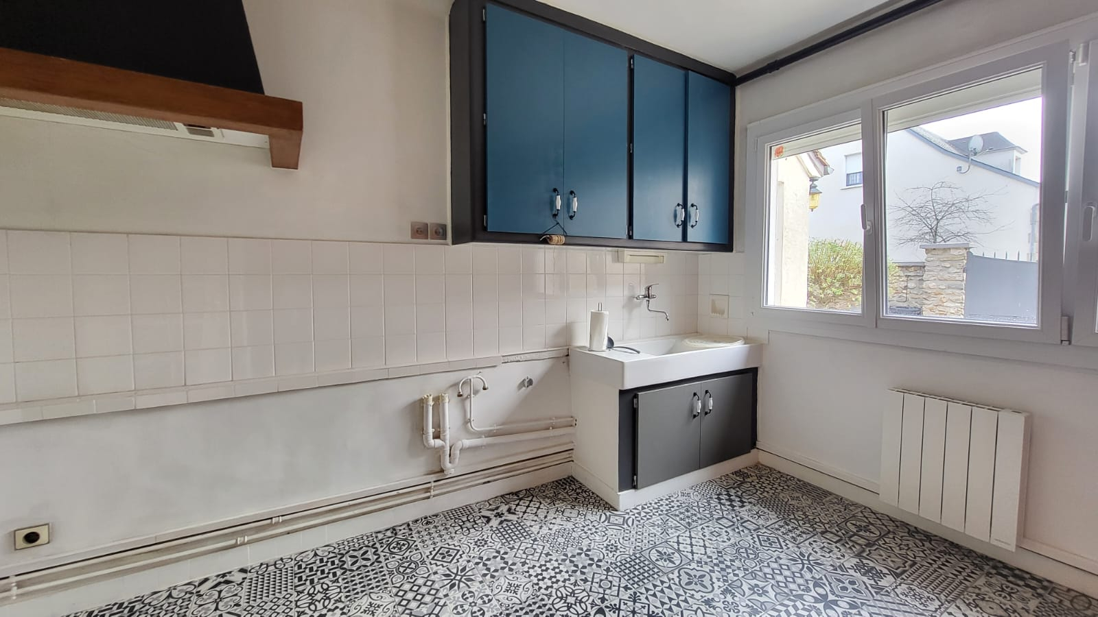 Photo MAISON HANCHES GARE , COMMERCES , LYCEE image 4/6