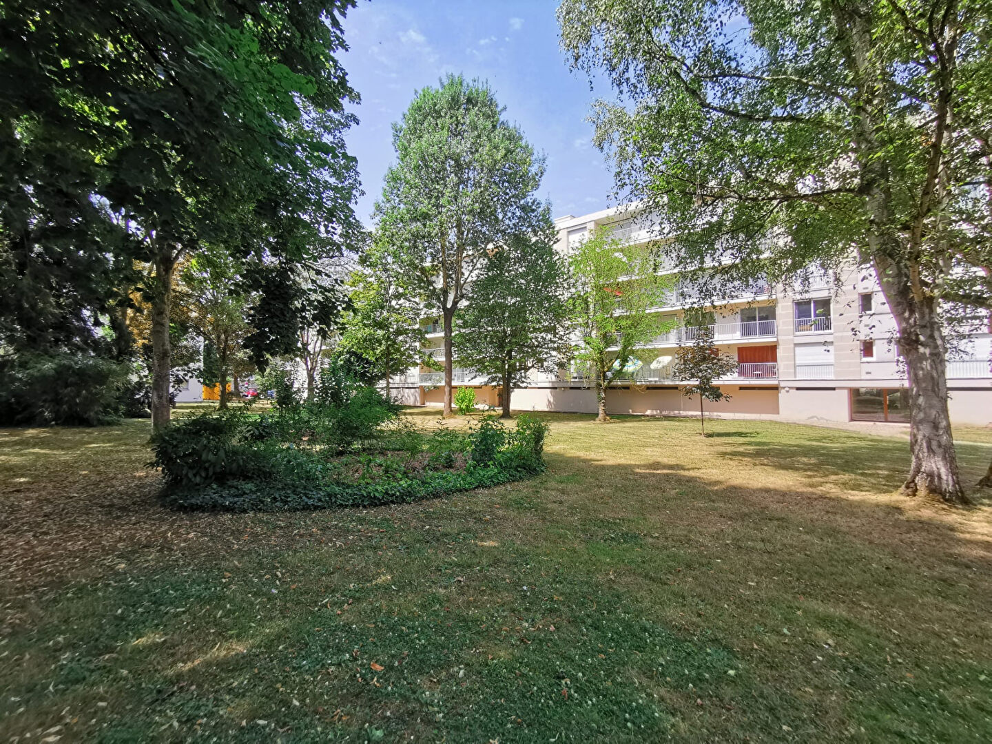 Agence immobilière de L'IMMOBILIERE DE MAINTENON - L'IMMOBILIERE DE MAINTENON