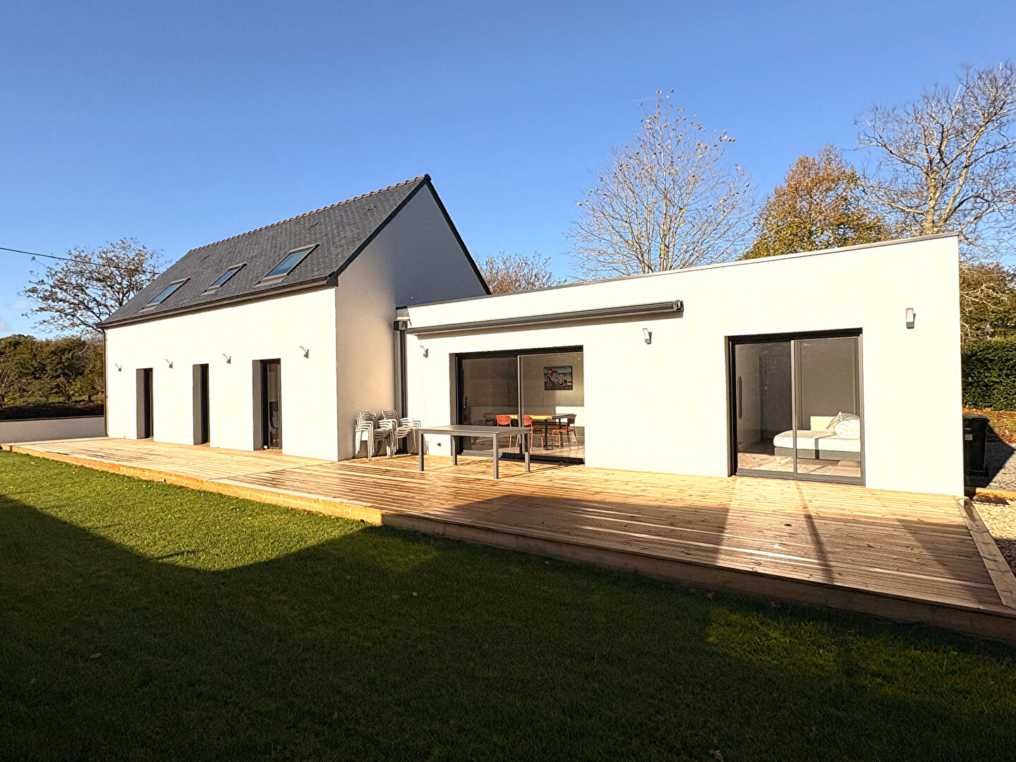 EXCLUSIVITE À vendre-  FOUESNANT - Contemporaine de 146.07 m²