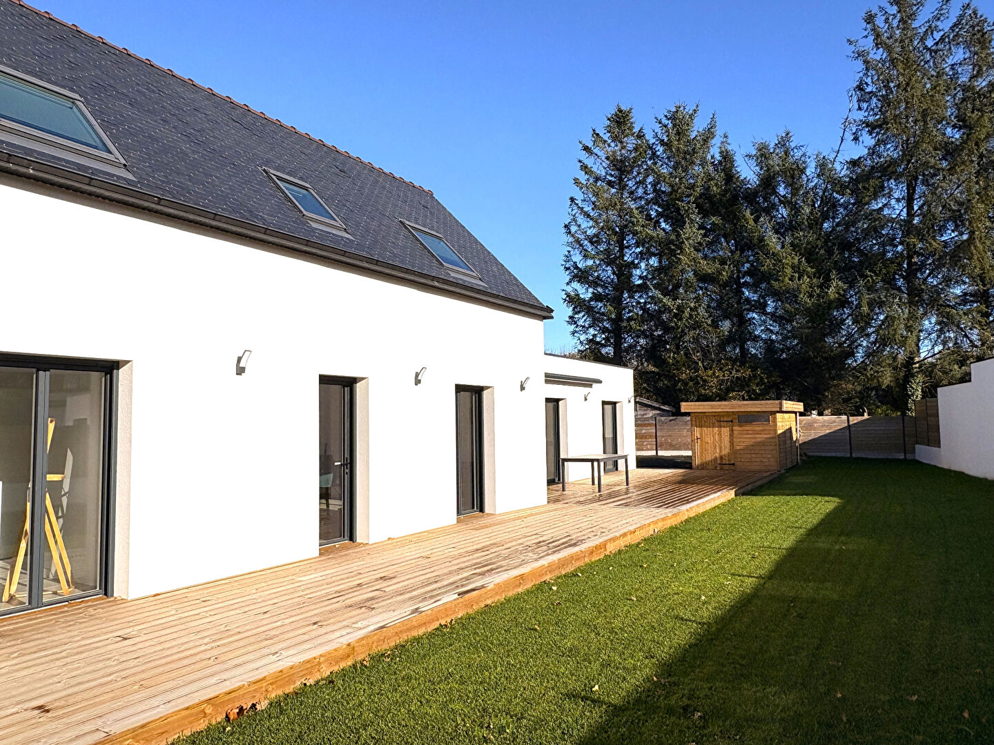 Photo EXCLUSIVITE À vendre-  FOUESNANT - Contemporaine de 146.07 m² image 2/6