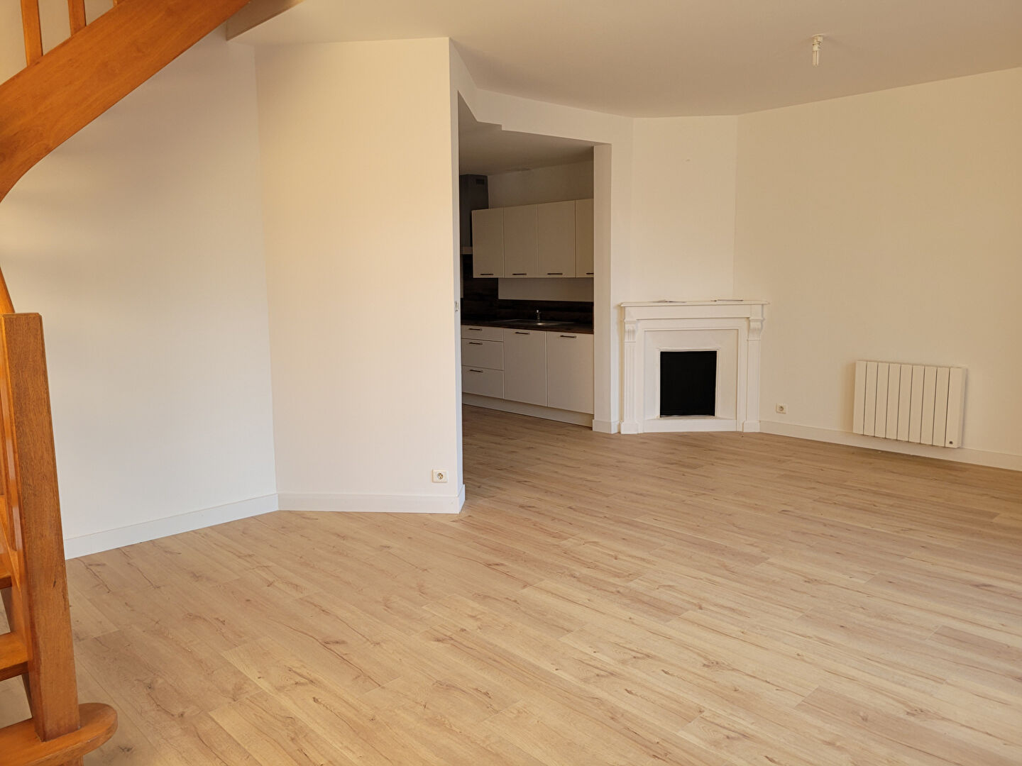 Photo A vendre Locminé, immeuble avec commercial loué, et appartement T4 loué image 2/6