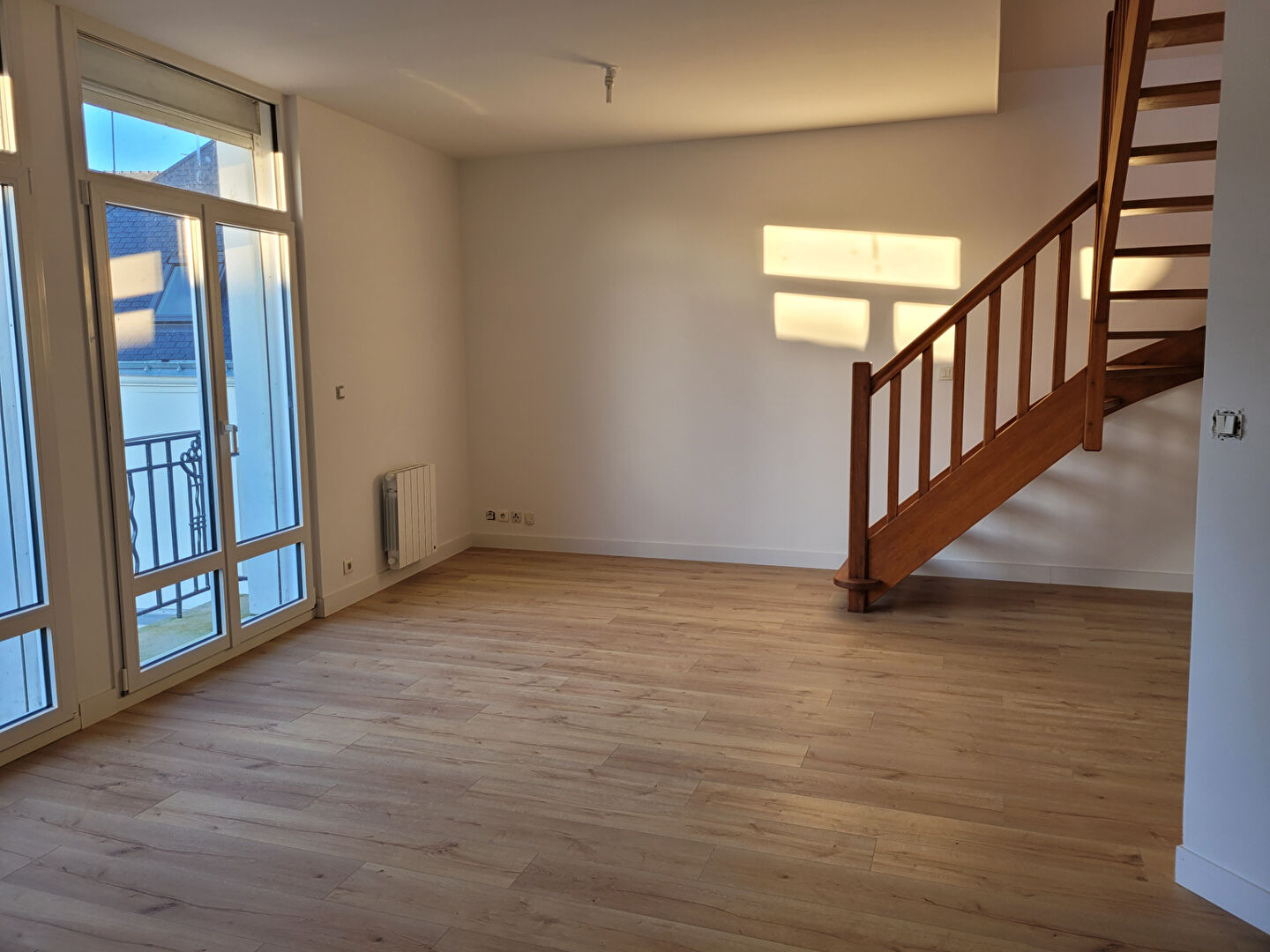 Photo A vendre Locminé, immeuble avec commercial loué, et appartement T4 loué image 3/6