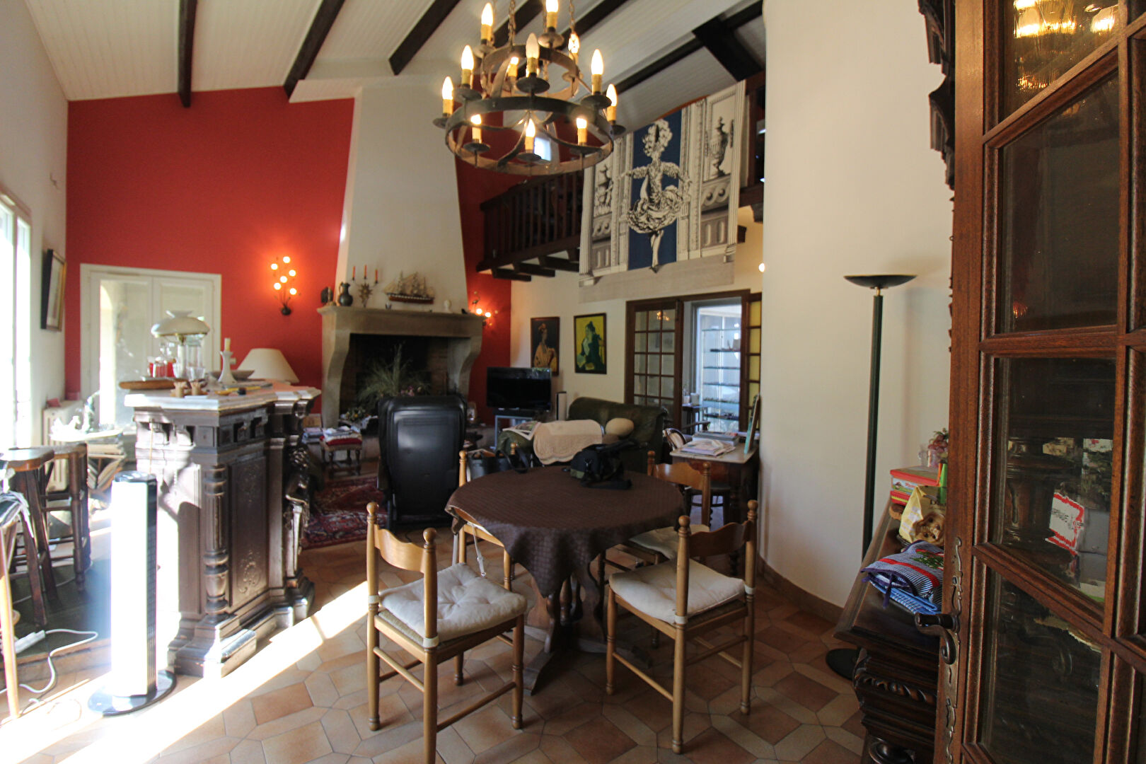 Photo Mas de 450m² sur terrain de 5600m²  sur Saint Martin de Crau image 2/6