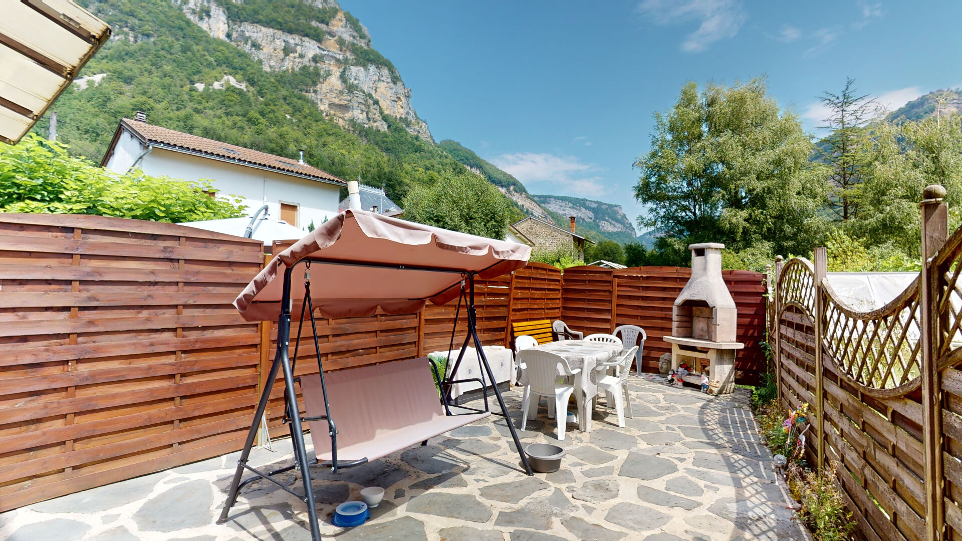 Photo CHALEY image 3/6