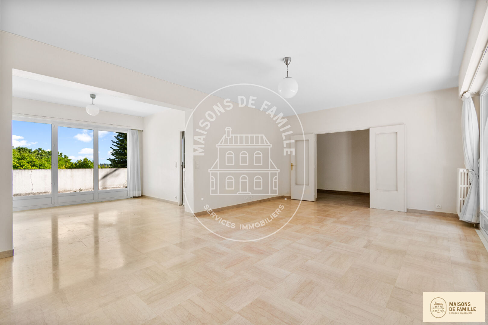 Photo GEROME - Maison à vendre à Bougival image 2/6